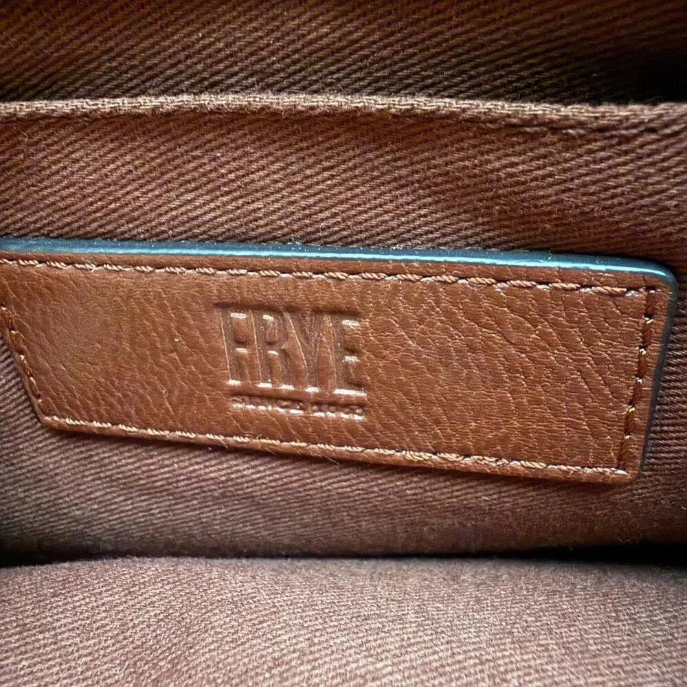 Frye Lucy Leather Wristlet Clutch Women's Brown Everyday Minimalist Classic - Picture 6 of 9
